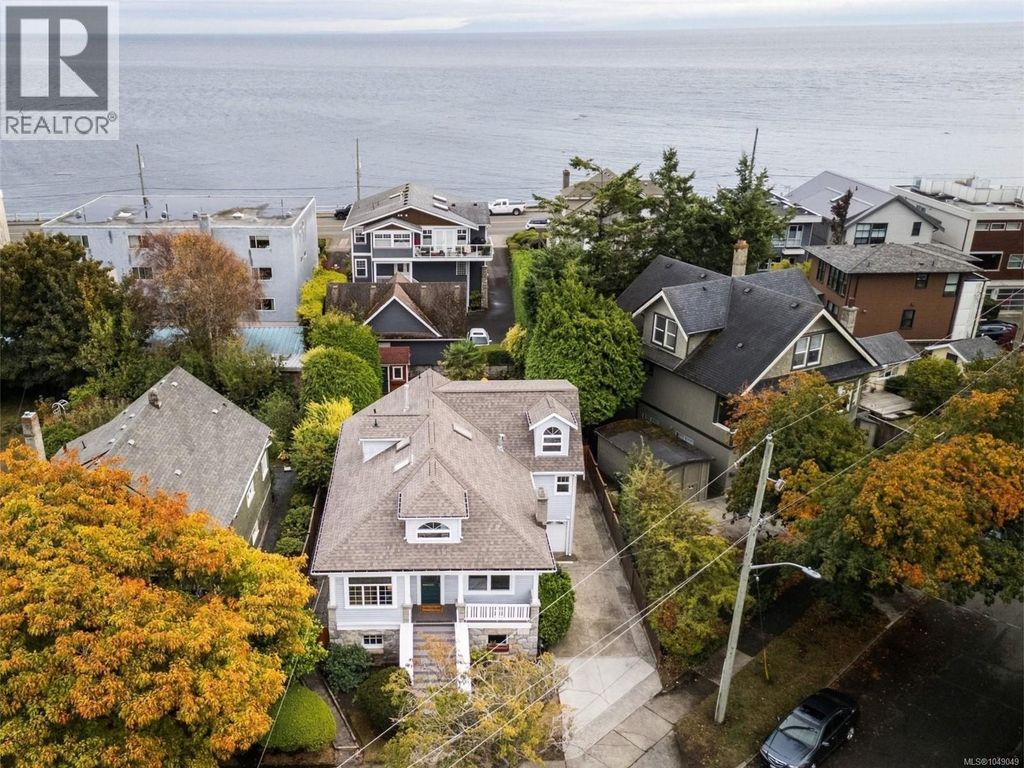 103 Bushby St, Victoria