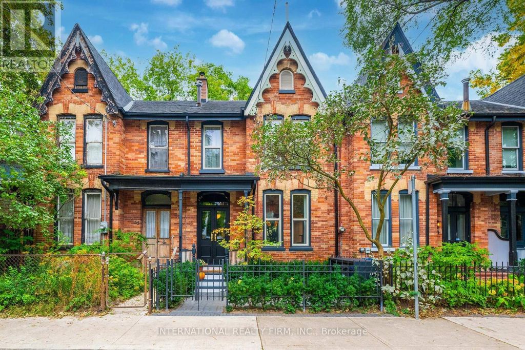 53 Spruce Street, Toronto (cabbagetown-South St. James Town)