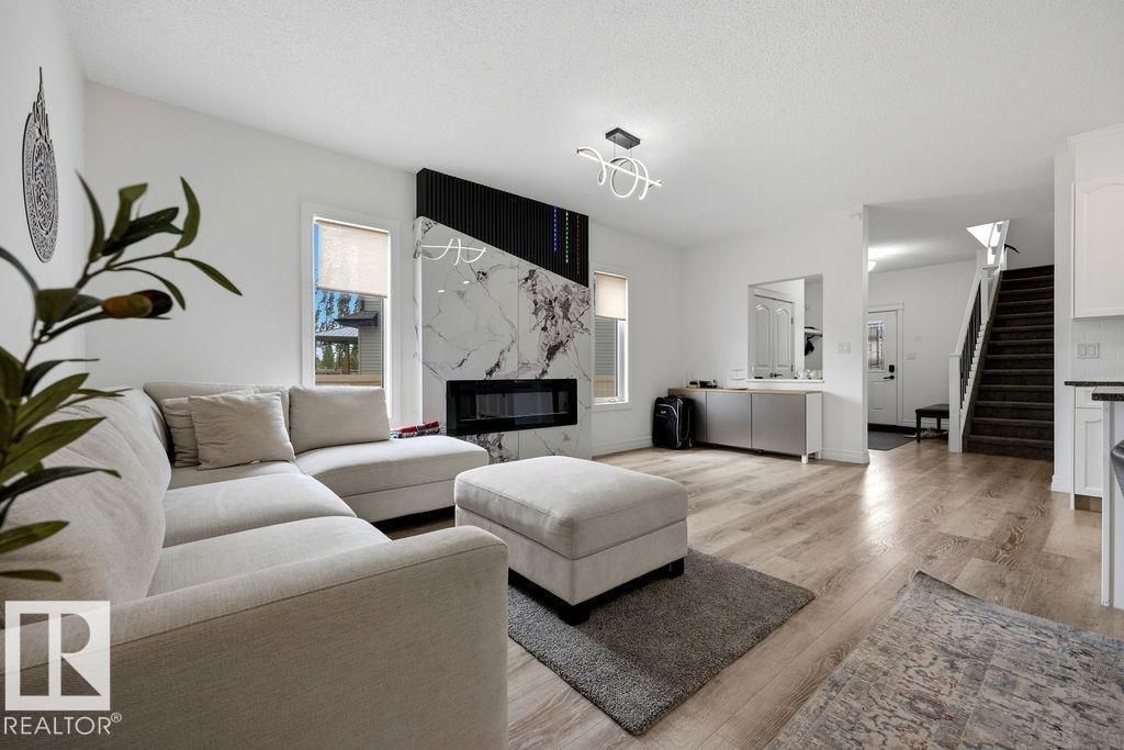13703 166 Av Nw, Edmonton