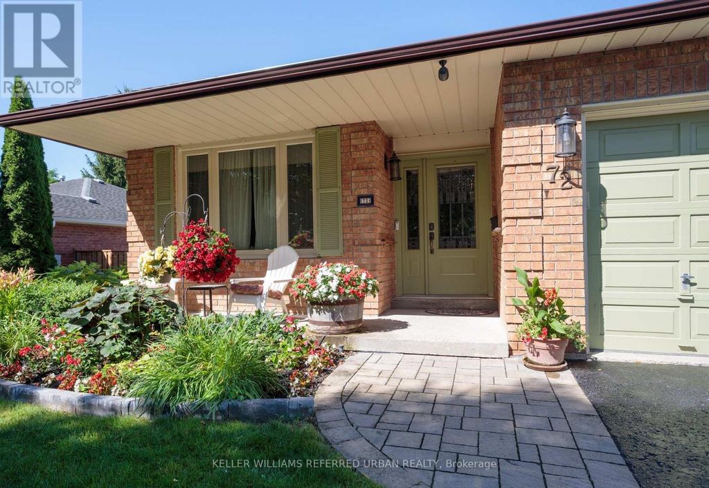 72 Munro Crescent, Uxbridge