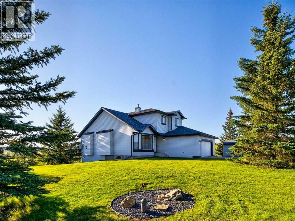 210243 102 Street W, Rural Foothills County