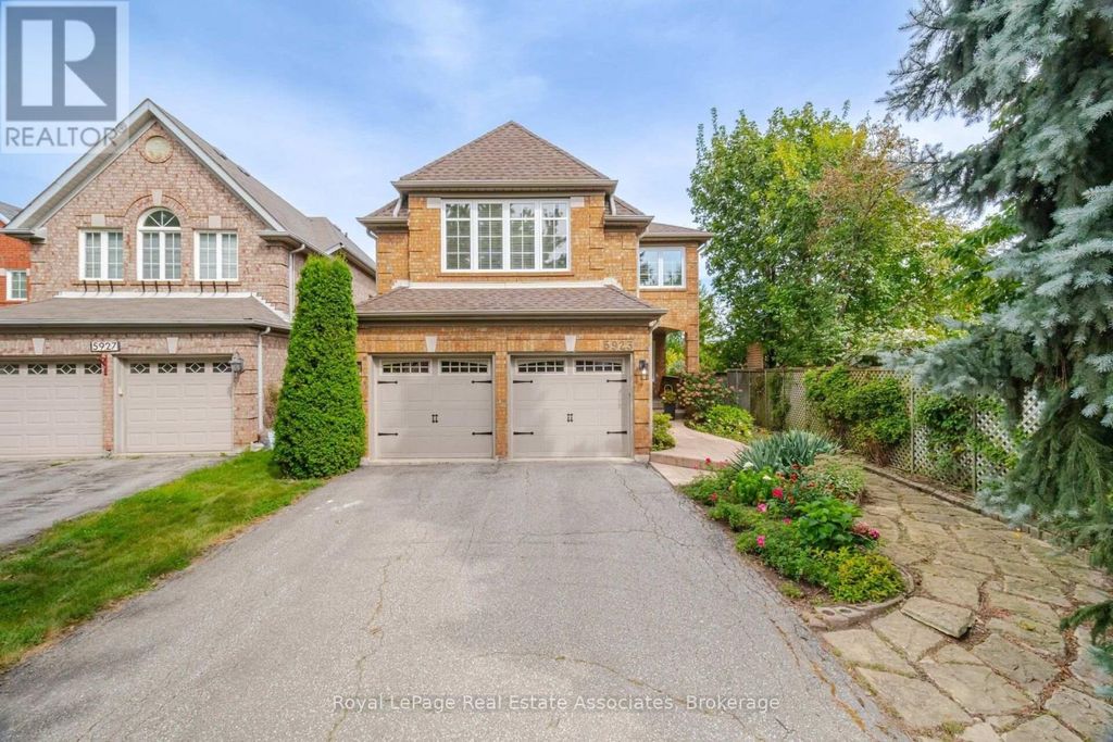 5923 Tweed Court, Mississauga (central Erin Mills)