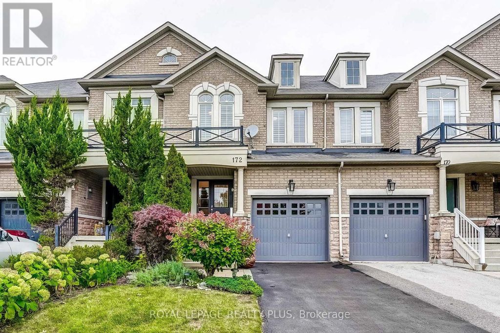 172 Lauderdale Drive, Vaughan (patterson)