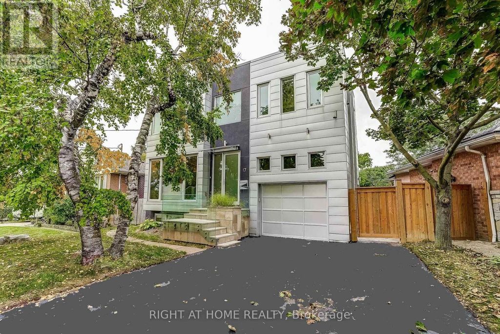 17 Ashfield Drive, Toronto (eringate-Centennial-West Deane)