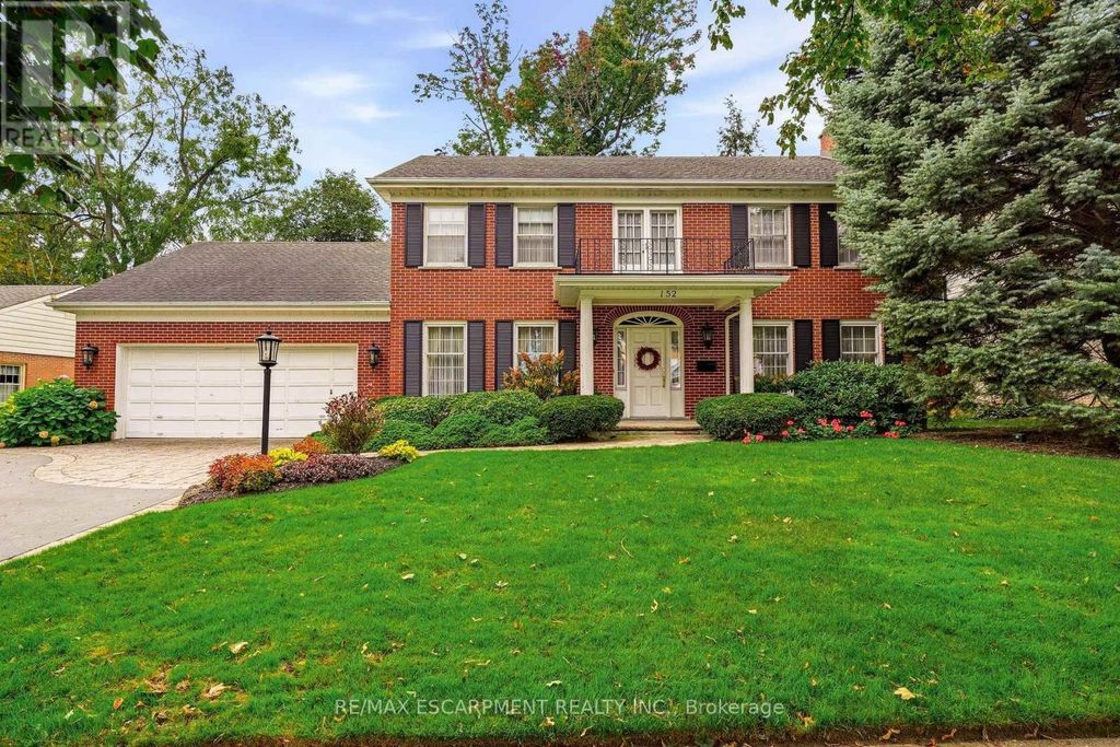 152 Breckondale Court, Burlington (roseland)