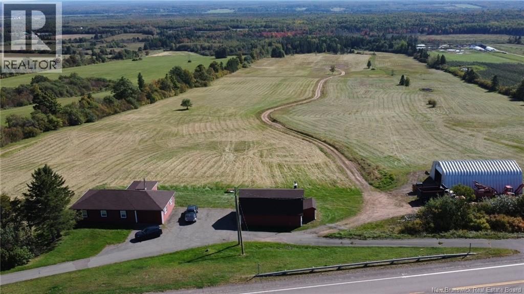47210 Homestead Road, Steeves Mountain