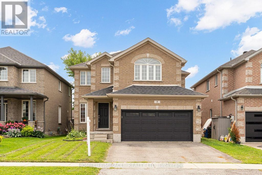 7 Empire Drive, Barrie (innis-Shore)
