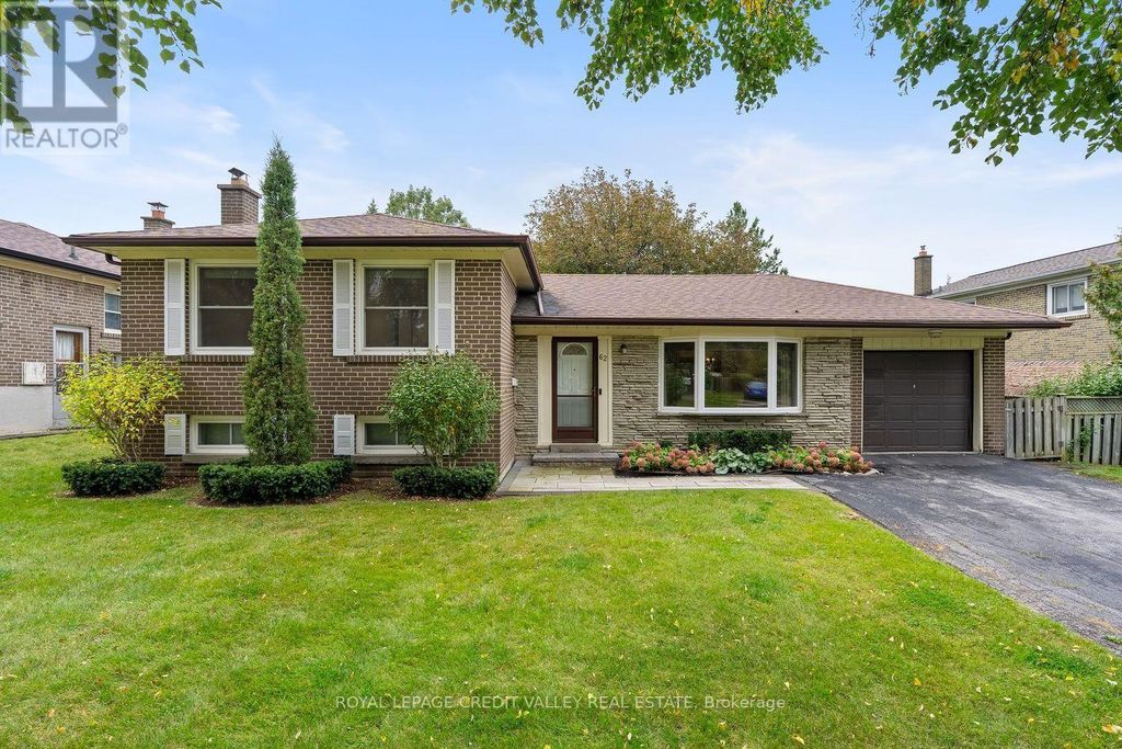 62 Summerside Crescent, Toronto (hillcrest Village)