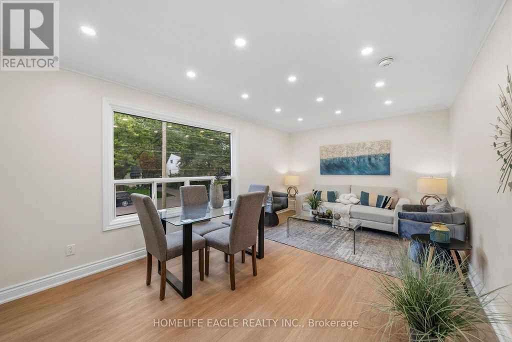 82 Scarborough Heights Boulevard, Toronto (cliffcrest)