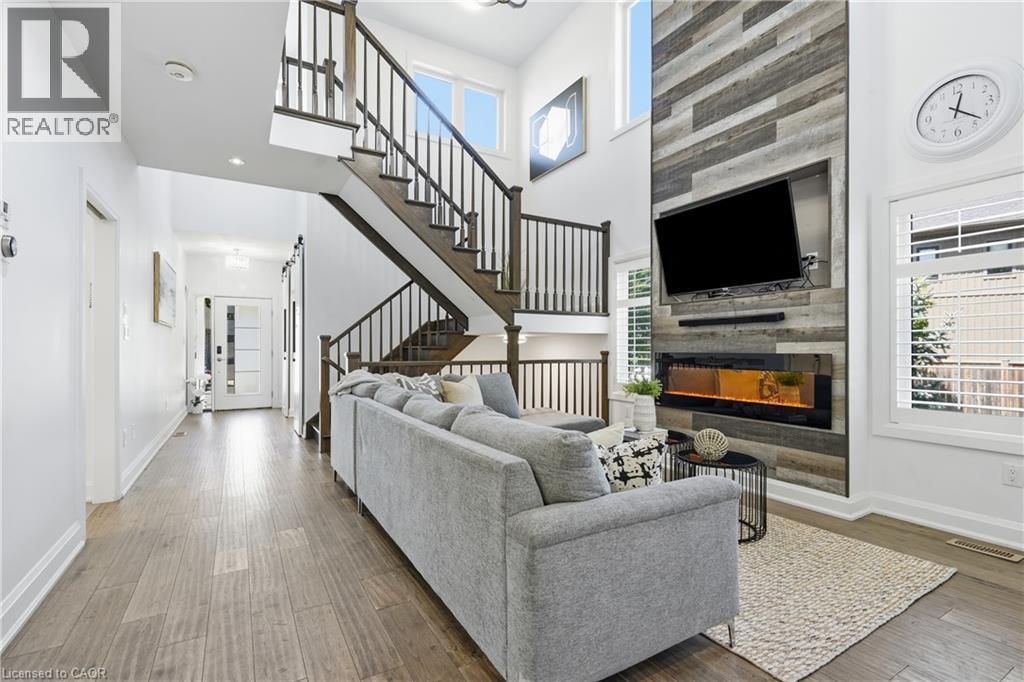 16 Olde School Court, St. Catharines