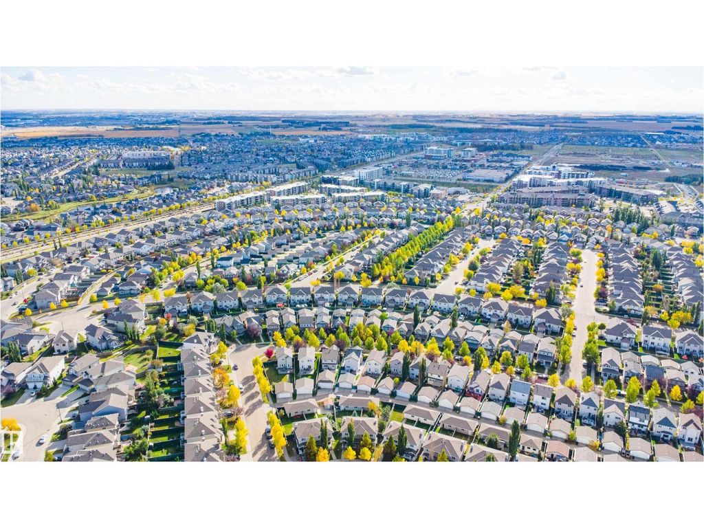 12035 18 Av Sw, Edmonton
