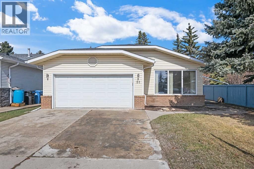 51 Woodmont Road Sw, Calgary