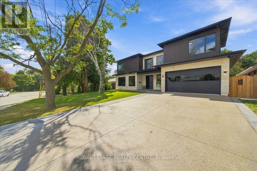 116 Elmcrest Road, Toronto (eringate-Centennial-West Deane)
