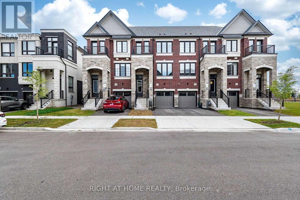 1330 Shevchenko Boulevard, Oakville (nw Northwest)