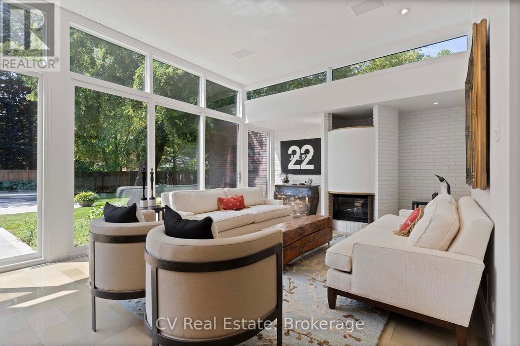 31 Auchmar Road, Hamilton (mohawk)