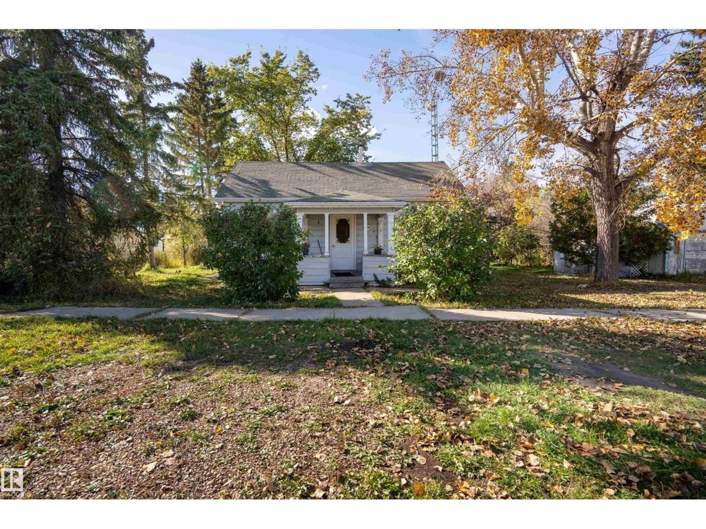 5208 51st St, Strome