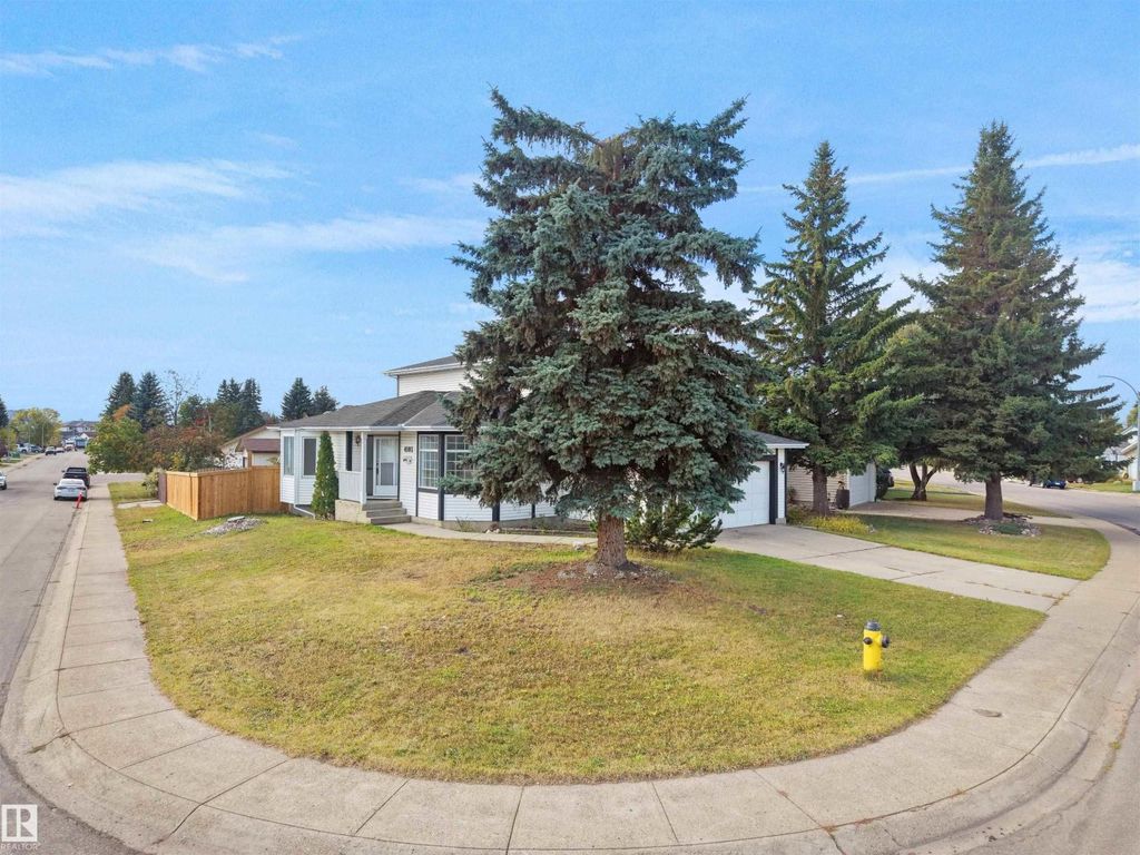 4103 28 Av Nw, Edmonton