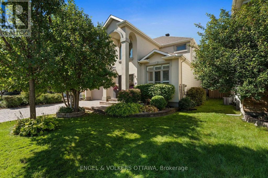 18 Pondhollow Way, Ottawa