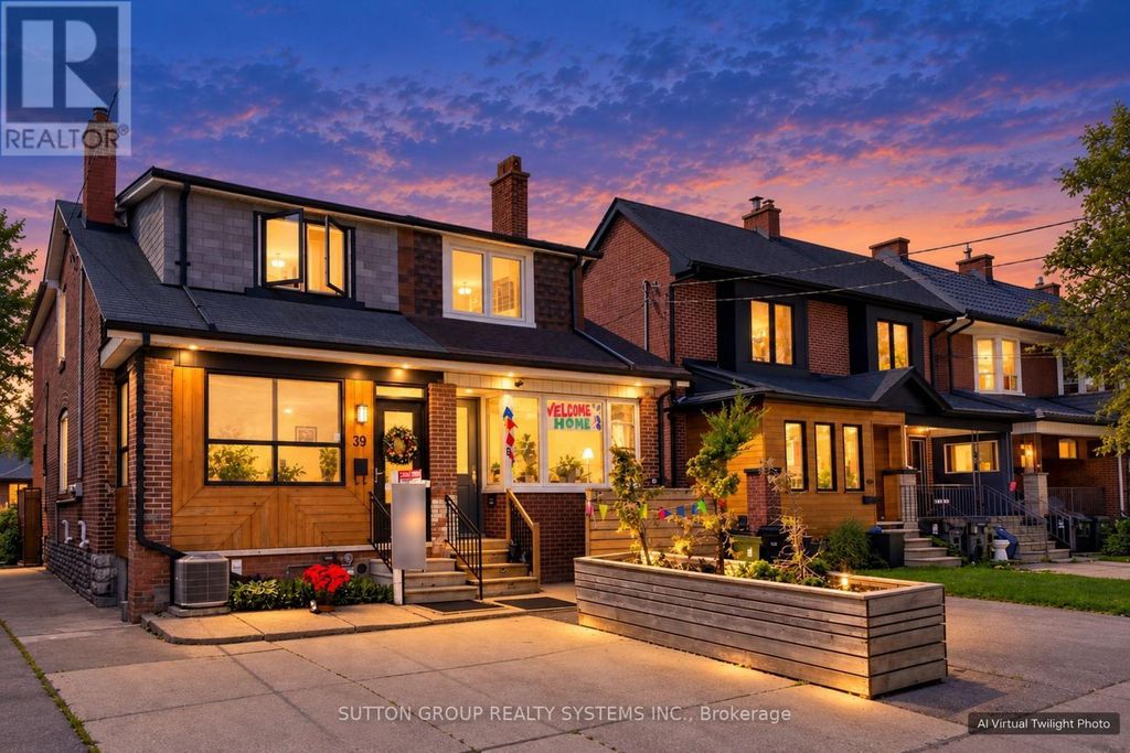 39 Exeter Street, Toronto (weston-Pellam Park)