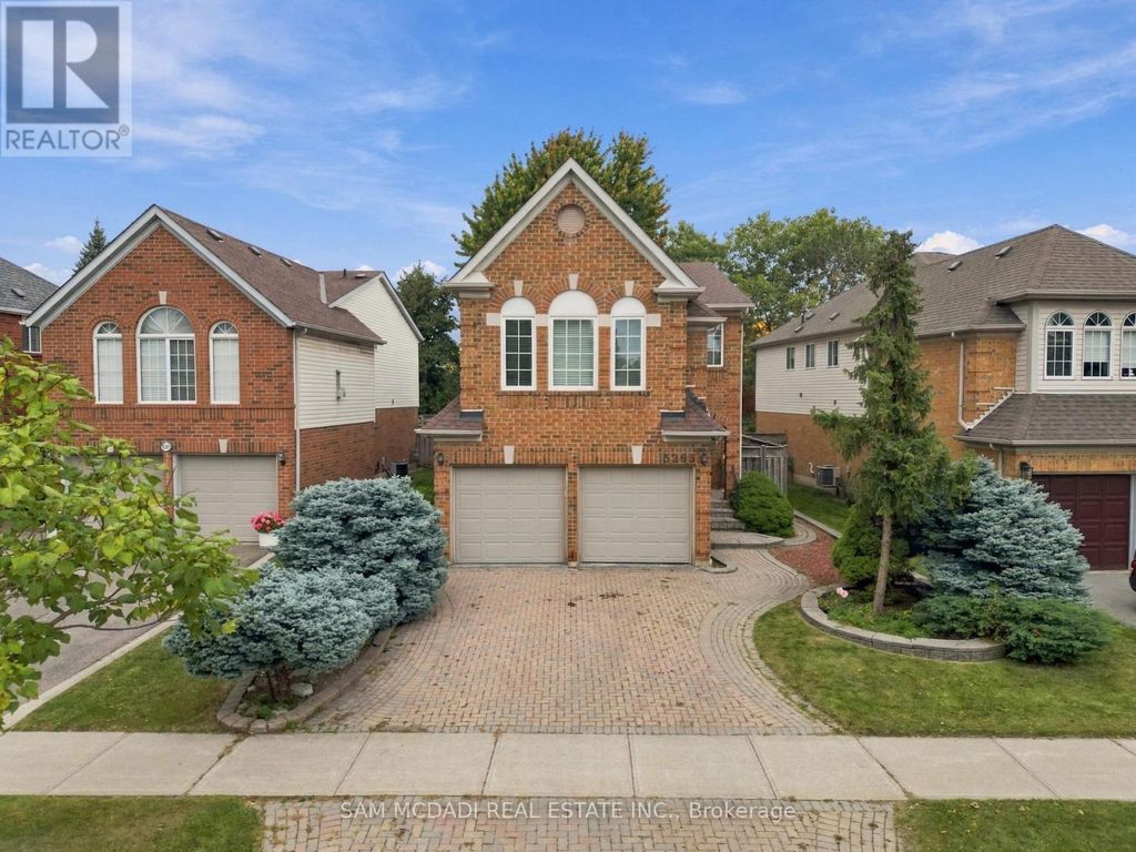 5263 Russell View Road, Mississauga (central Erin Mills)