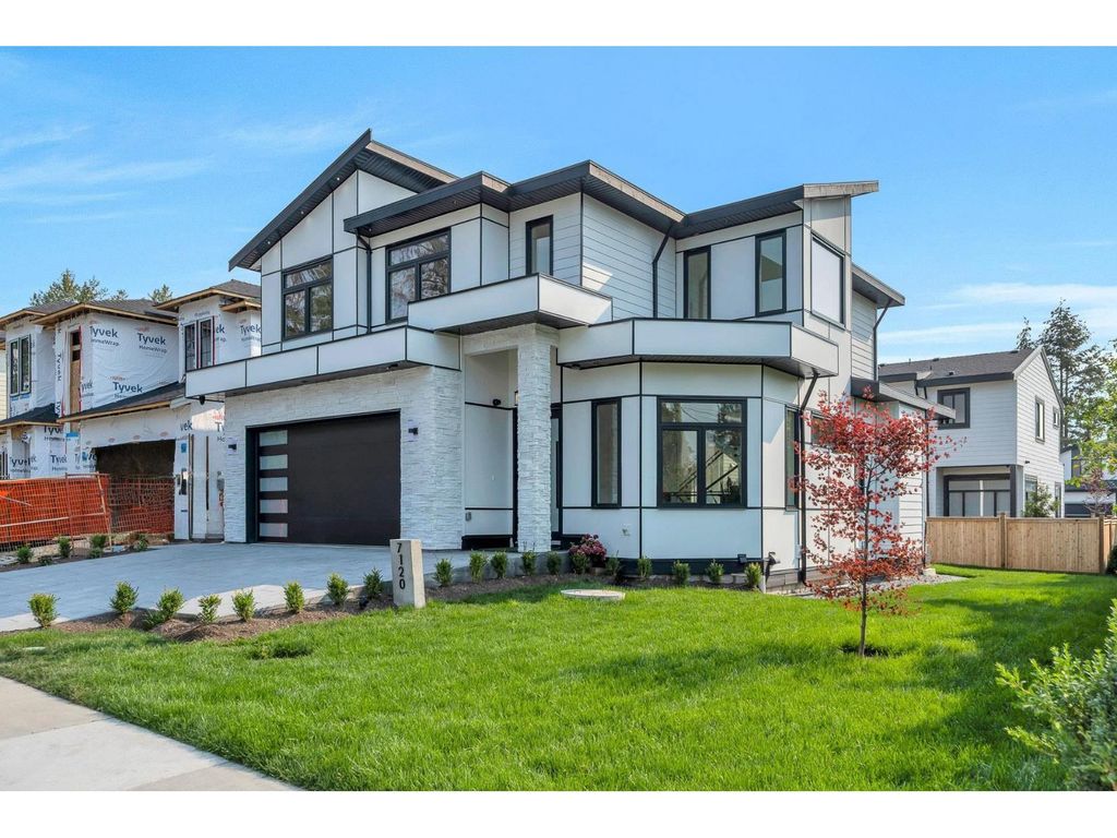 7120 204 Street, Langley