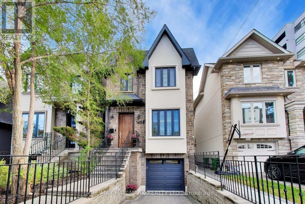 145b Bannockburn Avenue, Toronto (bedford Park-Nortown)