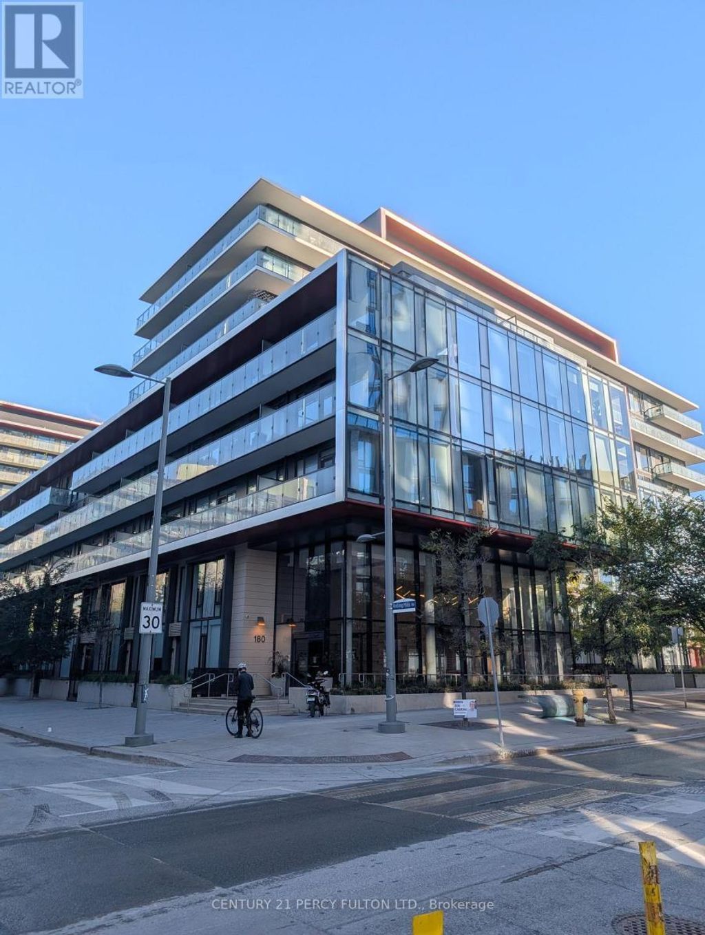 S104 - 180 Mill Street, Toronto (waterfront Communities)