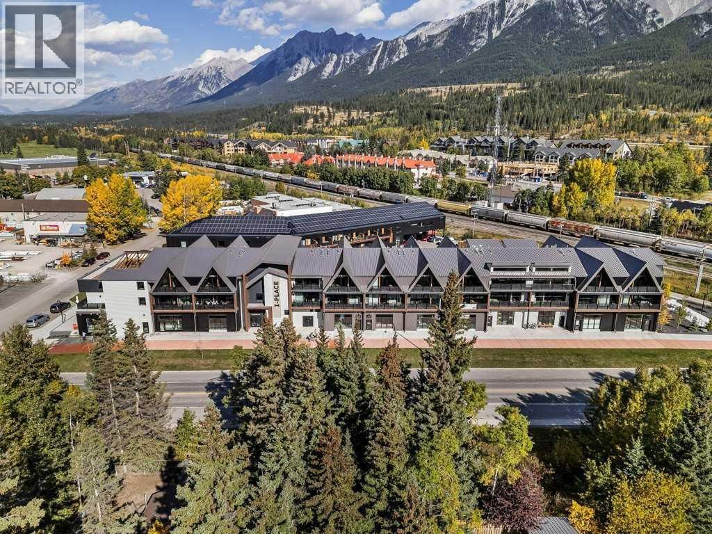 302a, 1 Industrial Place, Canmore