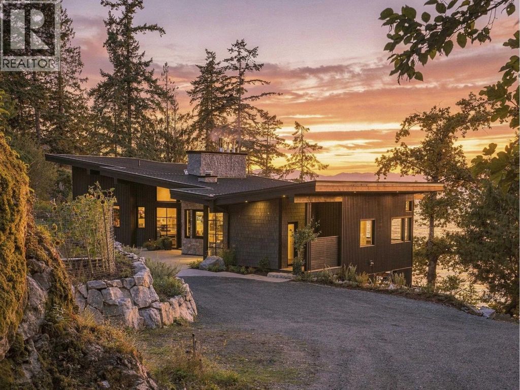 1724 Bowen Bay Road, Bowen Island