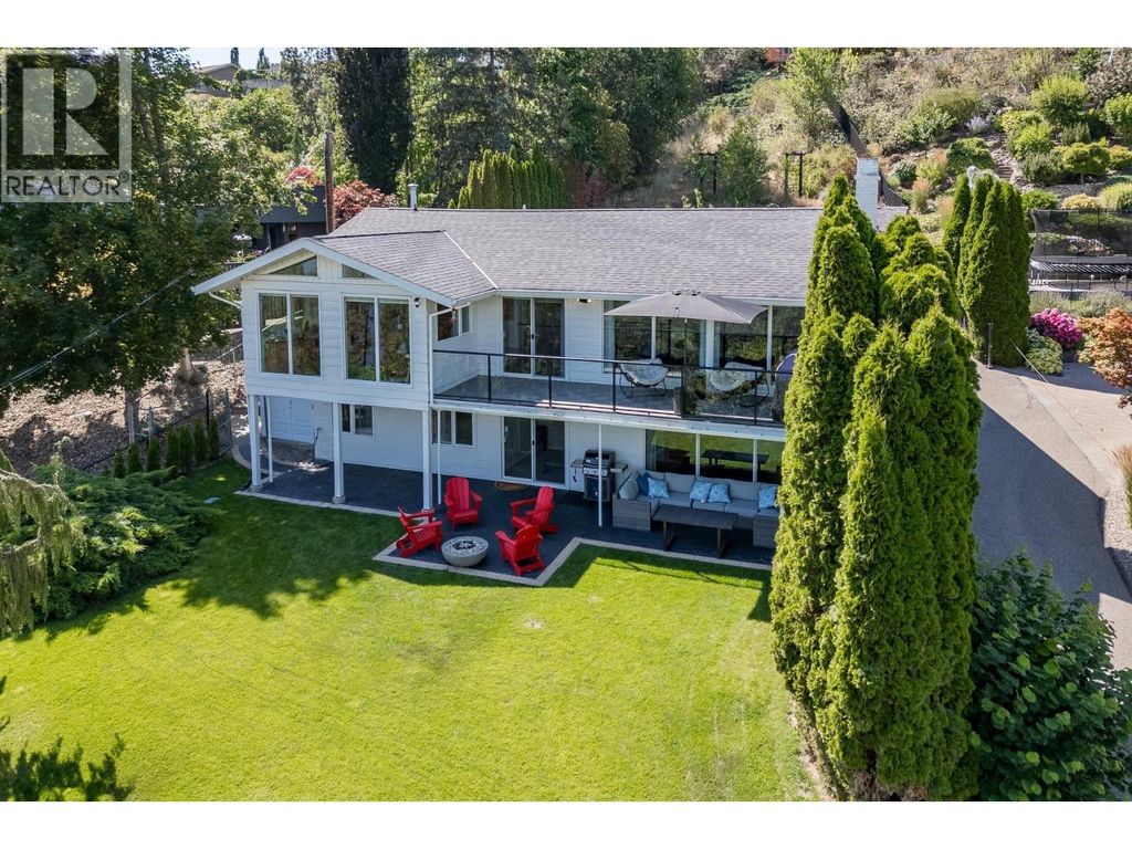 3050 Collens Hill Road, West Kelowna