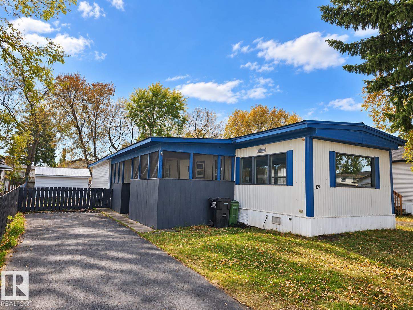 177 West View Cr Nw Nw, Edmonton