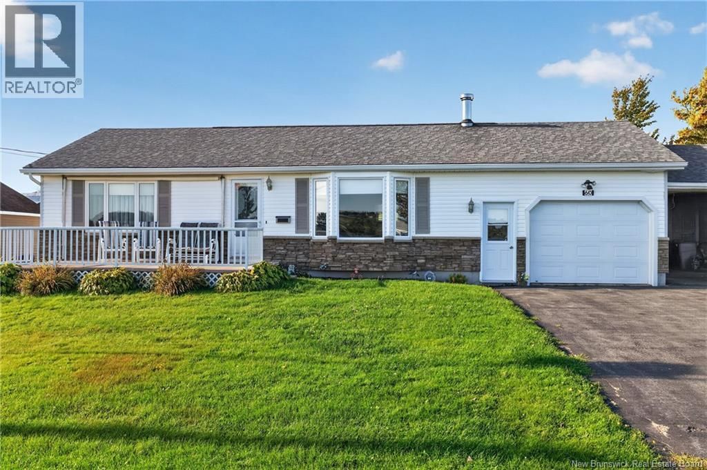 60 Leonard Street, Sainte-Marie-De-Kent