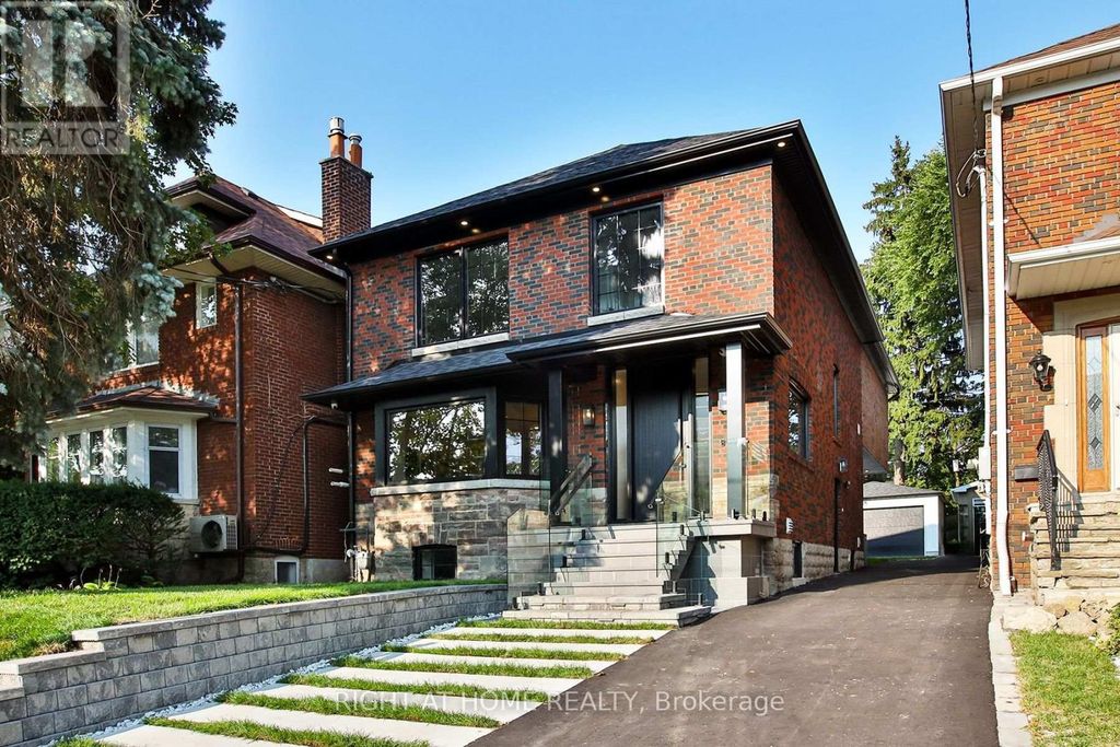 106 Eastbourne Avenue, Toronto (yonge-Eglinton)