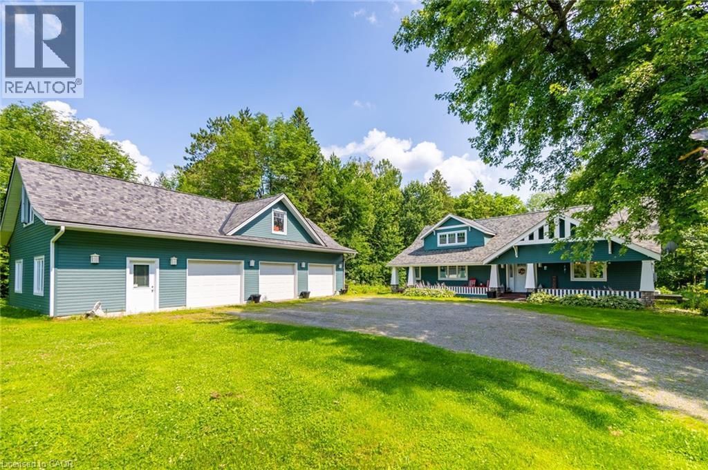1622 Housey's Rapids Road, Gravenhurst