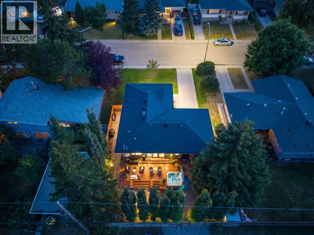 20 Gainsborough Drive Sw, Calgary