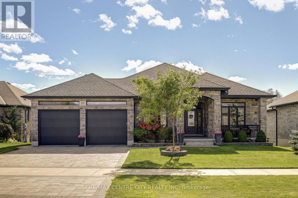 151 Robin Ridge Drive, Central Elgin (belmont)