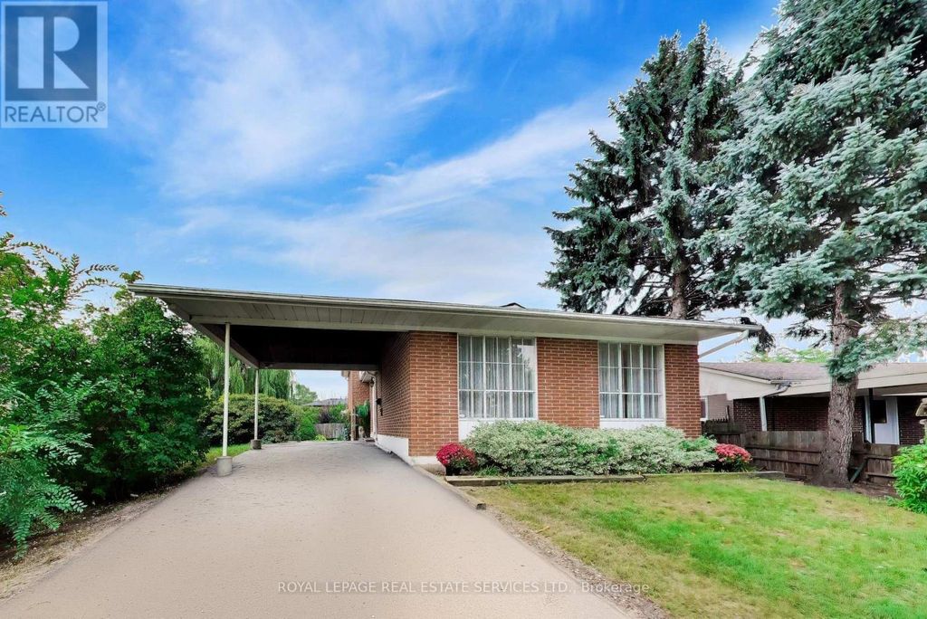 24 Elmvale Crescent, Toronto (west Humber-Clairville)