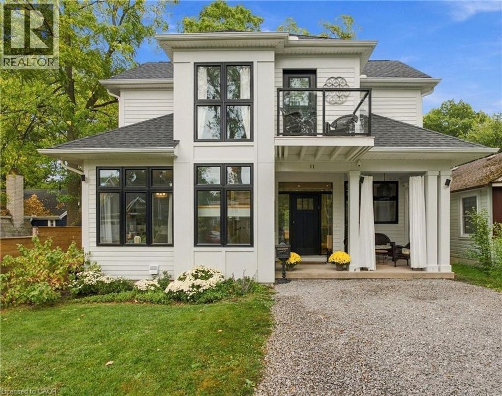 11 Wilberforce Avenue, Niagara-On-The-Lake