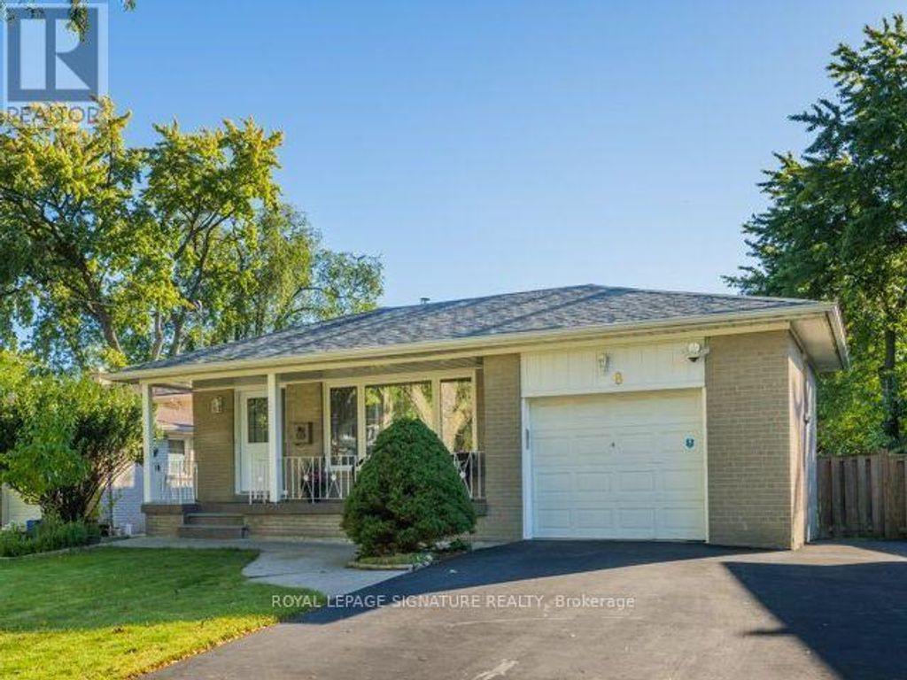 8 Bellbury Crescent, Toronto (don Valley Village)