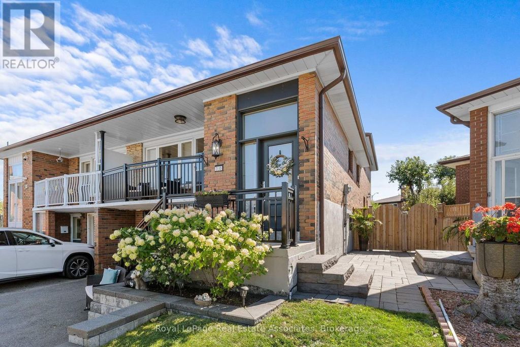 20 Honeywood Road, Toronto (glenfield-Jane Heights)