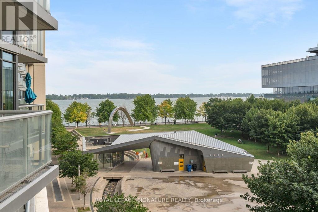 442 - 15 Merchants' Wharf, Toronto (waterfront Communities)