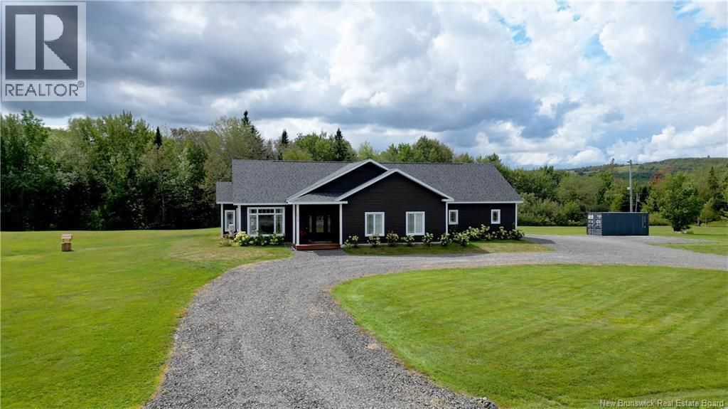 1275 Route 636, Harvey