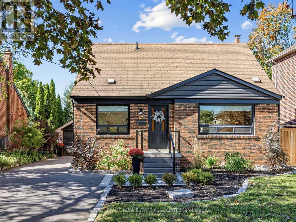 36 Jodphur Avenue, Toronto (humberlea-Pelmo Park)