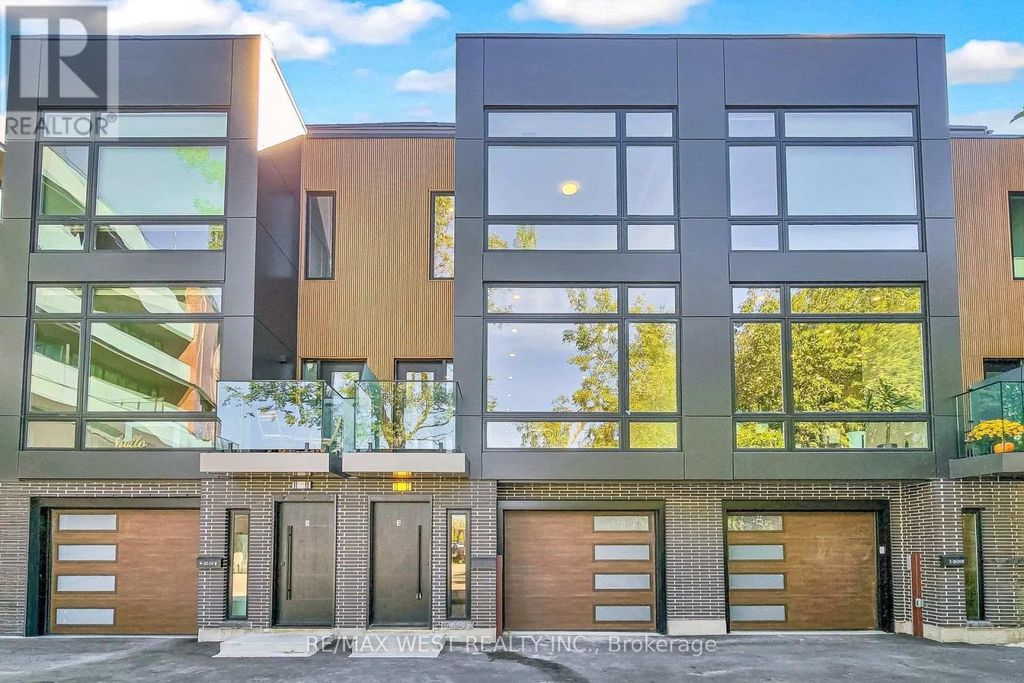 3 - 2639r Dundas Street W, Toronto (junction Area)