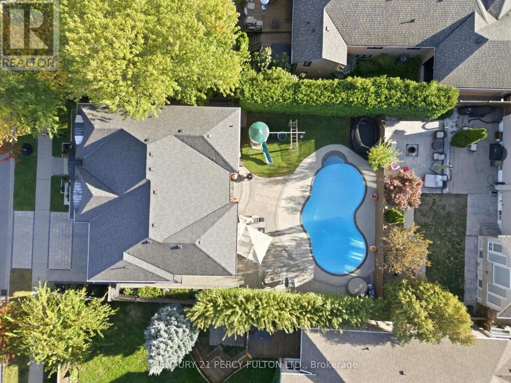 82 Bridlewood Boulevard, Whitby (rolling Acres)
