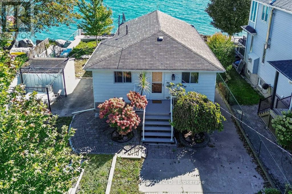 135 Cedar Crest Beach Road, Clarington (bowmanville)