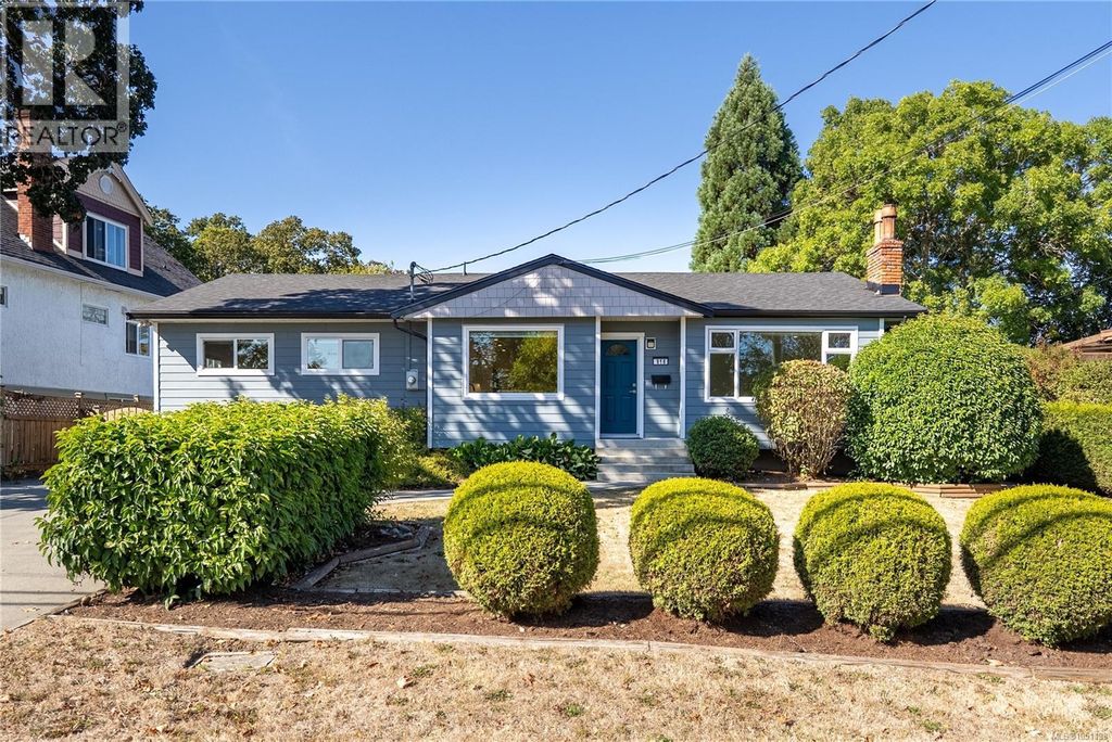 916 Burnside Rd W, Saanich