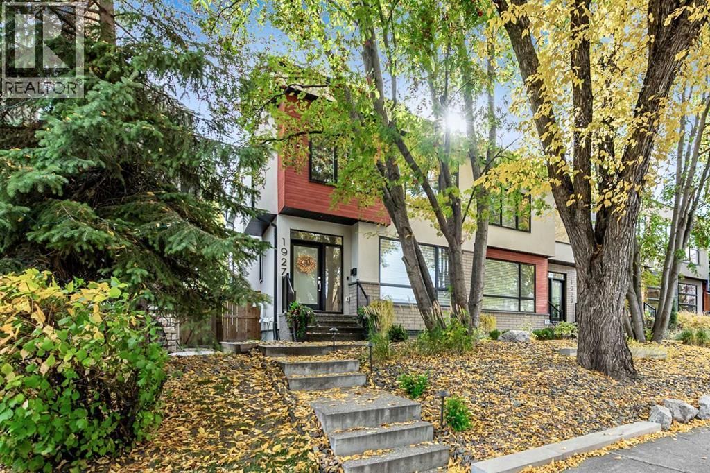 1927 44 Avenue Sw, Calgary