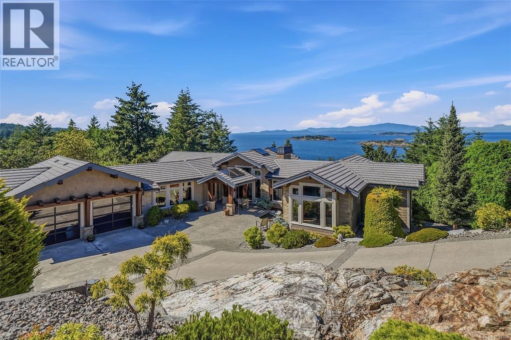 3230 Huntington Pl, Nanoose Bay