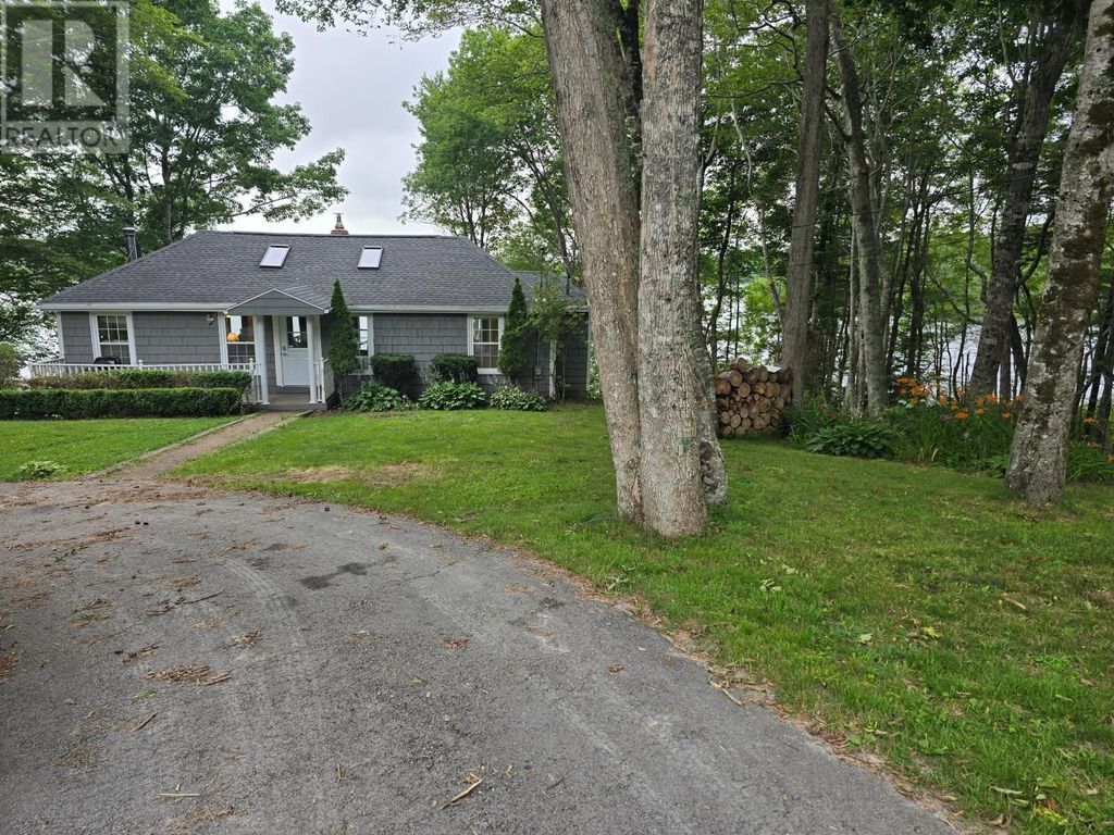 253 Perry Road, Carleton